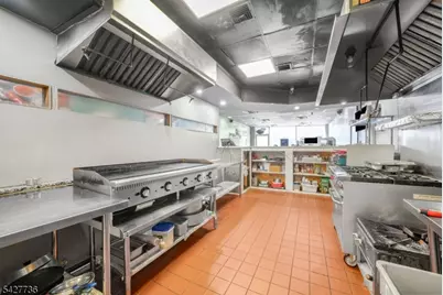 76 Market St, Clifton, NJ 07012 - Photo 13