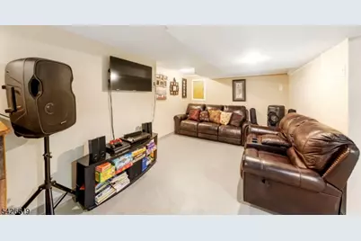 2620 Hamilton Ter, Union Township, NJ 07083 - Photo 19