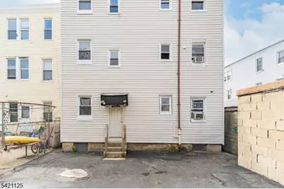 237 Astor St, Newark, NJ 07114 - Photo 47
