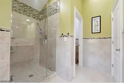 358 S Middlebush Rd, Franklin Township, NJ 08873 - Photo 23