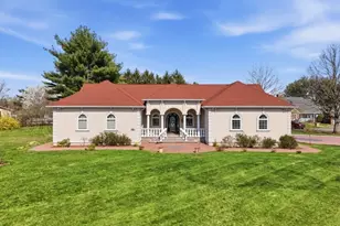 358 S Middlebush Rd, Franklin Township, NJ 08873 - Photo 1