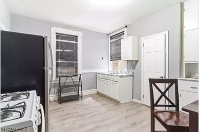 369 E Kinney St, Newark, NJ 07105 - Photo 3