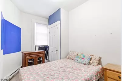 369 E Kinney St, Newark, NJ 07105 - Photo 7