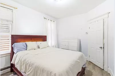 369 E Kinney St, Newark, NJ 07105 - Photo 21