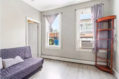 369 E Kinney St, Newark, NJ 07105 - Photo 33