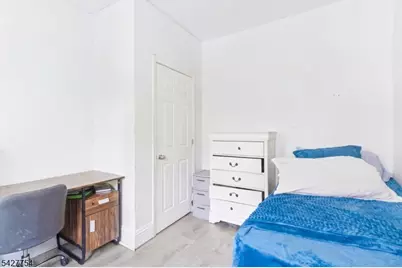369 E Kinney St, Newark, NJ 07105 - Photo 19