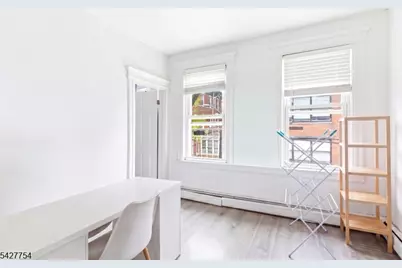 369 E Kinney St, Newark, NJ 07105 - Photo 17