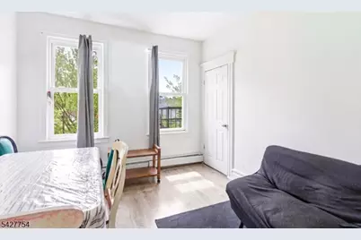 369 E Kinney St, Newark, NJ 07105 - Photo 23