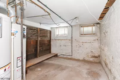 369 E Kinney St, Newark, NJ 07105 - Photo 45