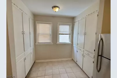 11 Lentz Pl, Irvington, NJ 07111 - Photo 11