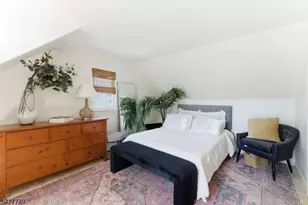 1115 Tuxedo Square, Teaneck Township, NJ 07666 - Photo 21