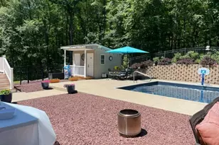 105 Orben Dr, Roxbury Township, NJ 07850 - Photo 29