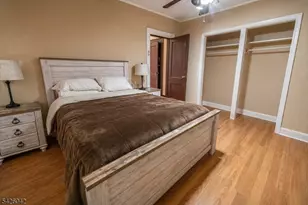 26 Scofield St, Newark, NJ 07106 - Photo 9