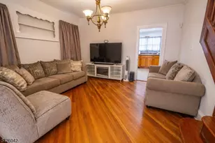 26 Scofield St, Newark, NJ 07106 - Photo 5
