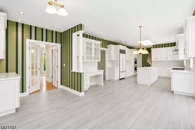 3 Lockwood Dr, Bridgewater Twp., NJ 08807 - Photo 3