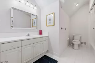 3 Lockwood Dr, Bridgewater, NJ 08807 - Photo 31