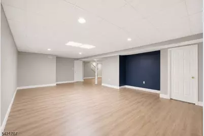 3 Lockwood Dr, Bridgewater Twp., NJ 08807 - Photo 7