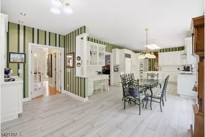 3 Lockwood Dr, Bridgewater Twp., NJ 08807 - Photo 9