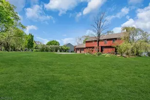 363 Rolling Knolls Way, Bridgewater, NJ 08807 - Photo 47