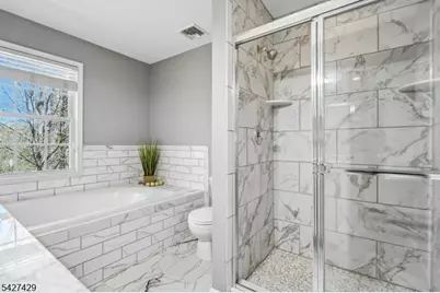 2 Log Rd, Jefferson Township, NJ 07849 - Photo 33