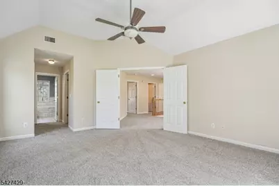 2 Log Rd, Jefferson Township, NJ 07849 - Photo 31