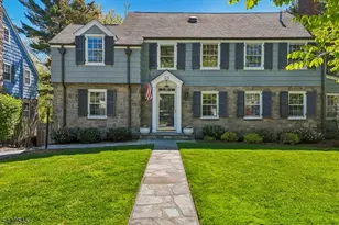 23 Greenview Way, Montclair, NJ 07043 - Photo 1