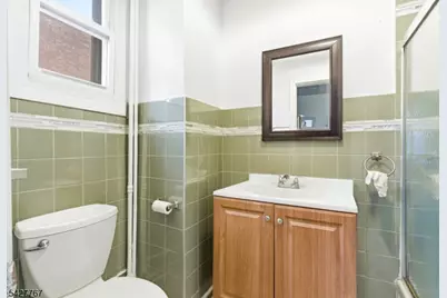 204 Parkhurst St, Newark, NJ 07114 - Photo 23