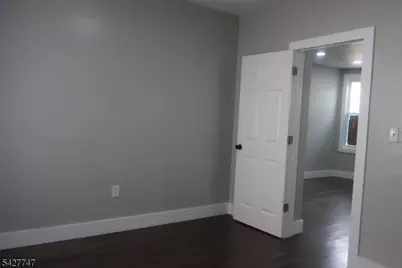 588 Bergen St #1, Newark, NJ 07108 - Photo 3