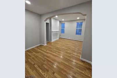 231 Clark Pl, Elizabeth, NJ 07206 - Photo 11