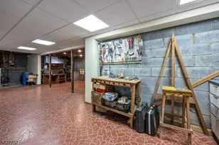 10 Woodmere Rd, West Caldwell, NJ 07006 - Photo 27