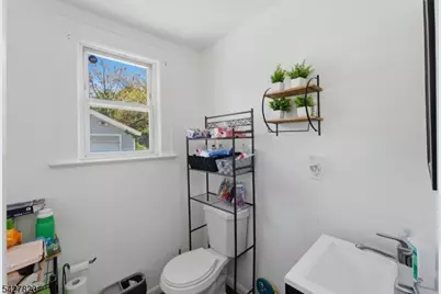 128 Carolina Ave, Newark, NJ 07106 - Photo 13