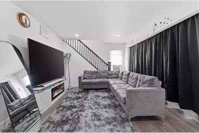128 Carolina Ave, Newark, NJ 07106 - Photo 3