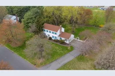 2 Rittenhouse Cir, Raritan Township, NJ 08822 - Photo 35