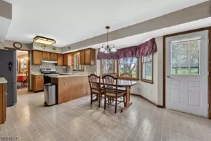 2 Rittenhouse Cir, Raritan Township, NJ 08822 - Photo 13