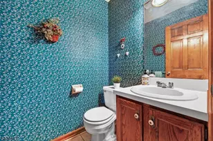 2 Rittenhouse Cir, Raritan Township, NJ 08822 - Photo 17