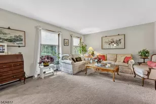 2 Rittenhouse Cir, Raritan Township, NJ 08822 - Photo 5