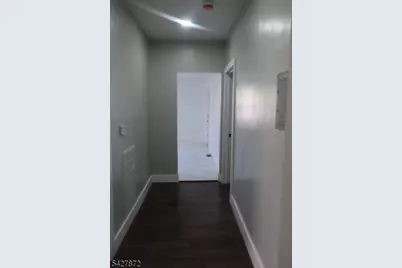 588 Bergen St #2, Newark, NJ 07108 - Photo 3