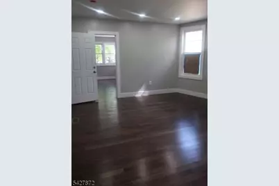 588 Bergen St #2, Newark, NJ 07108 - Photo 7