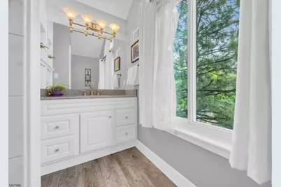 68 Hampton Ct, Hillsborough Township, NJ 08844 - Photo 23