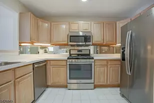 16 Lagoon Way, Roxbury Township, NJ 07852 - Photo 15
