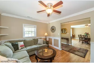 18 Stonewyck Dr, Hillsborough Township, NJ 08844 - Photo 5