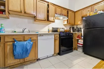492 Springfield Ave, Newark, NJ 07103 - Photo 15