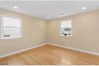 2535 Standish Ave, Union Township, NJ 07083 - Photo 13