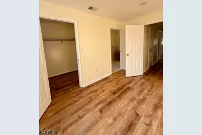 68 Port Ave, Elizabeth, NJ 07206 - Photo 13