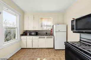 139 Fairview Ave, Prospect Park, NJ 07508 - Photo 13