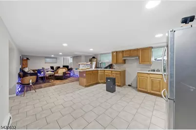 131 Califon Rd, Washington Township, NJ 07853 - Photo 5