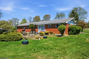 131 Califon Rd, Washington Township, NJ 07853 - Photo 3