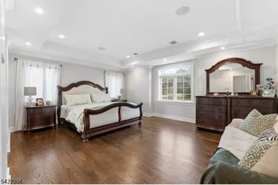 281 Beaufort Ave, Livingston, NJ 07039 - Photo 11