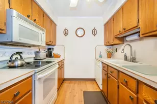 46 Watsessing Ave, Belleville, NJ 07109 - Photo 5