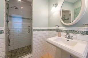32 Yale St, Maplewood Twp., NJ 07040 - Photo 19